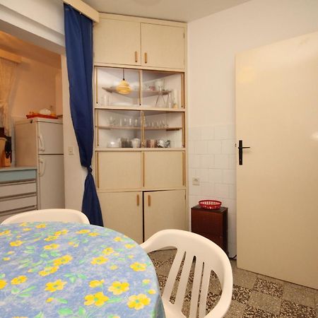 Apartments By The Sea Milna, Vis - 8913 Экстерьер фото