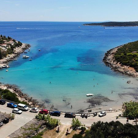 Apartments By The Sea Milna, Vis - 8913 Экстерьер фото