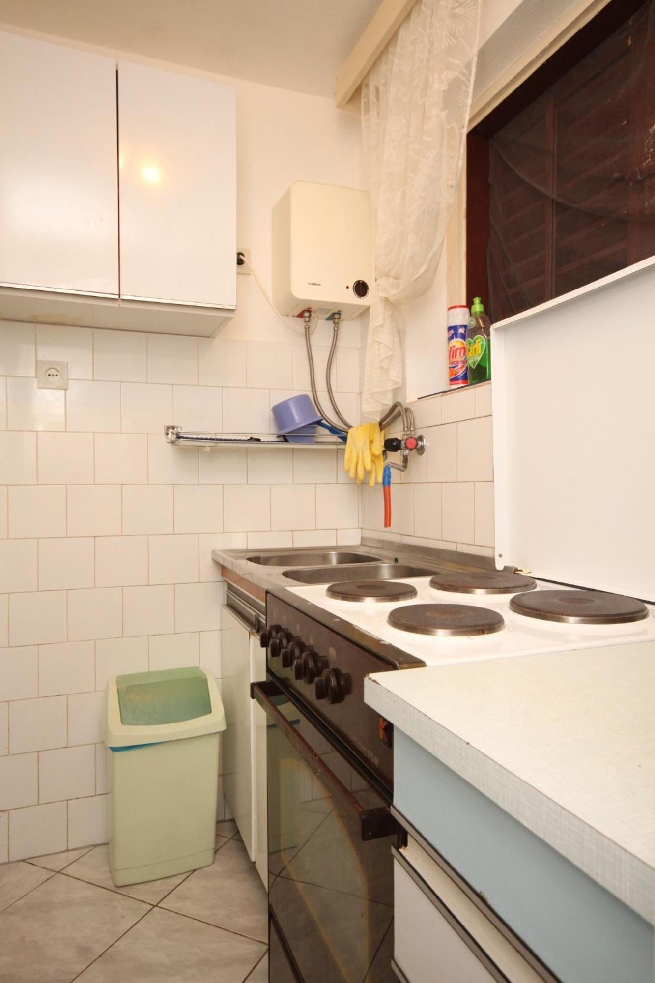 Apartments By The Sea Milna, Vis - 8913 Номер фото